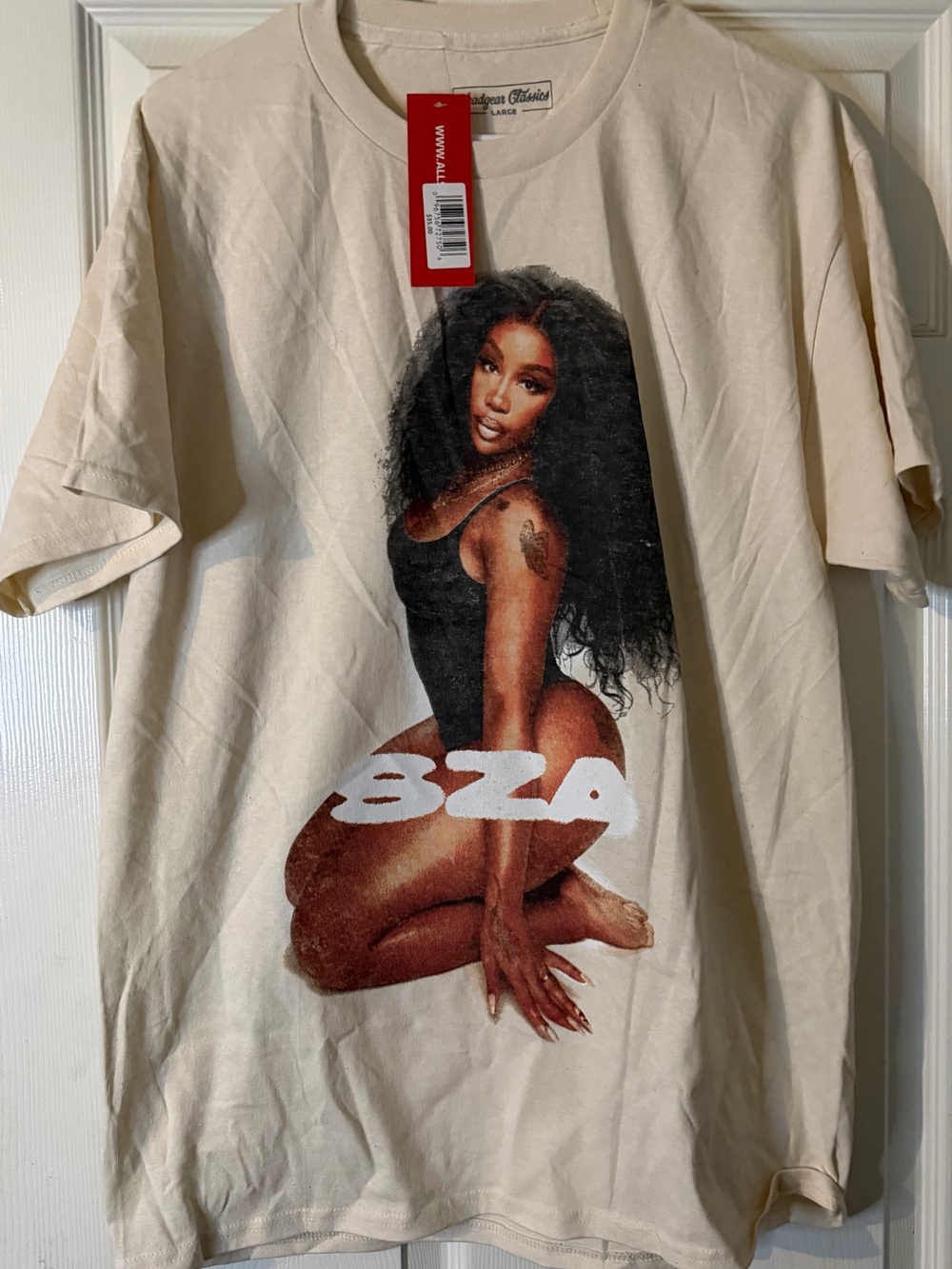 SZA Beige Graphic Women’s Tee with Photo Print